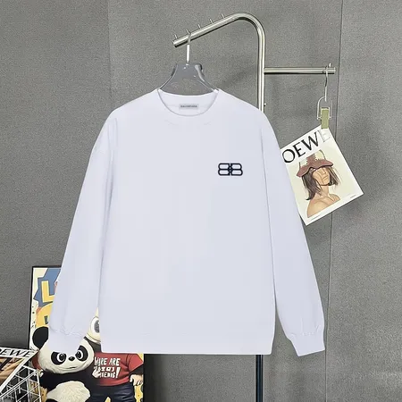 バレンシアガ パーカー