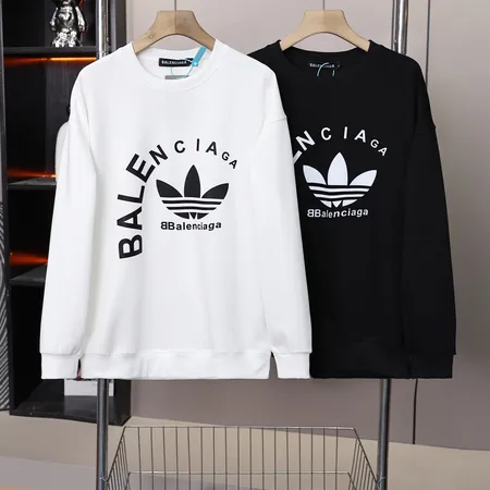 アディダス パーカー