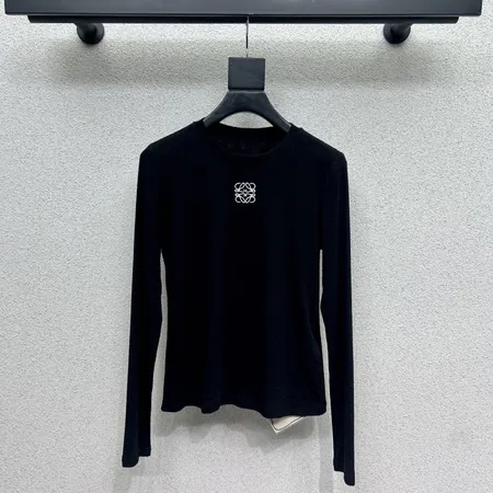 ロエベ Tシャツ