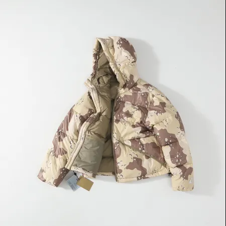 ステューシー ダウンジャケット