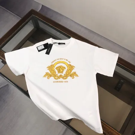 ヴェルサーチ Tシャツ