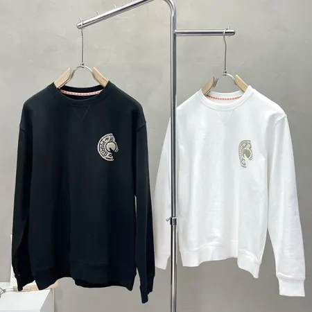 エルメス パーカー