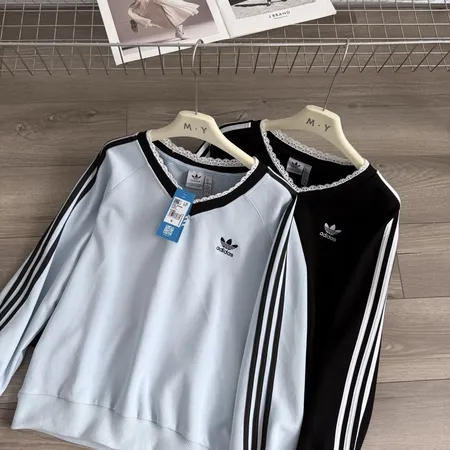 アディダス パーカー