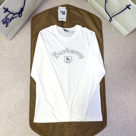 バーバリー ス Tシャツ