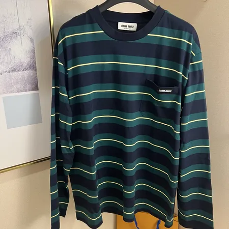 ミュウミュウ Tシャツ