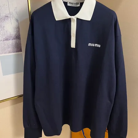 ミュウミュウ パーカー