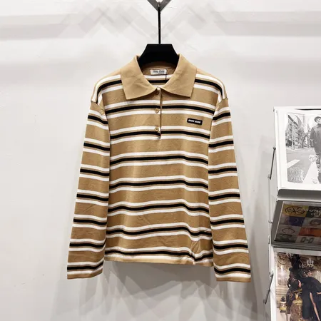 ミュウミュウ パーカー