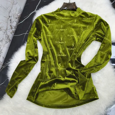 イブサンローラン Tシャツ