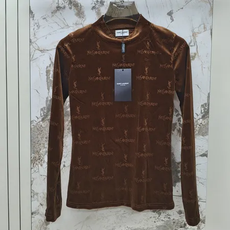 イブサンローラン Tシャツ