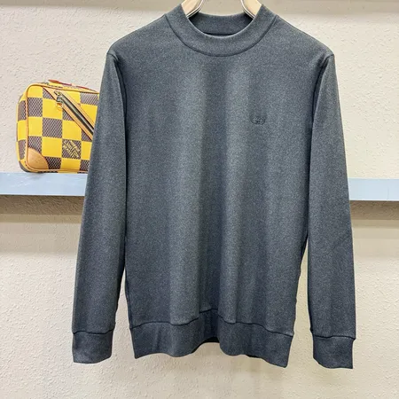 フェラガモ Tシャツ