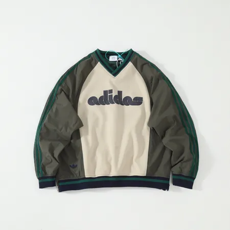 アディダス パーカー