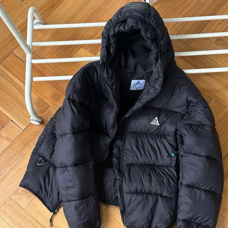 ナイキ ダウンジャケット