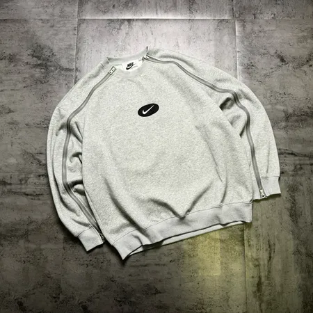 ナイキ パーカー