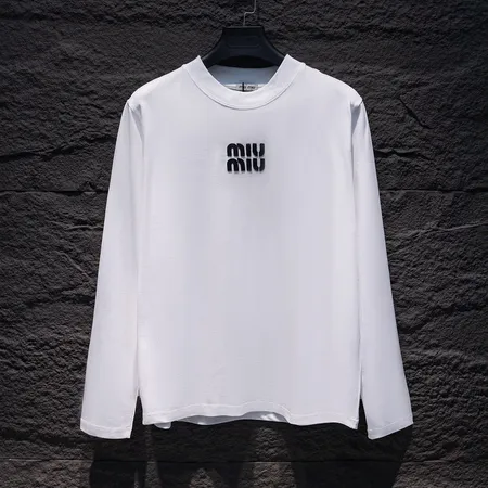 ミュウミュウ Tシャツ