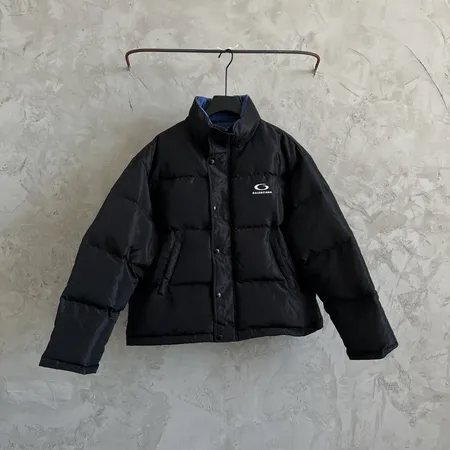 バレンシアガ ダウンジャケット