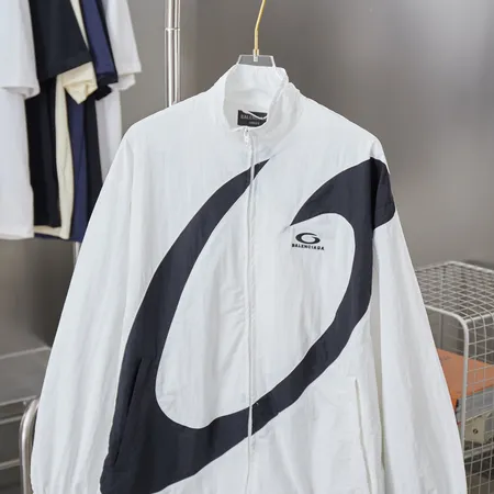 バレンシアガ ジャケット