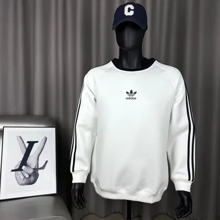 アディダス パーカー