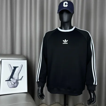 アディダス パーカー