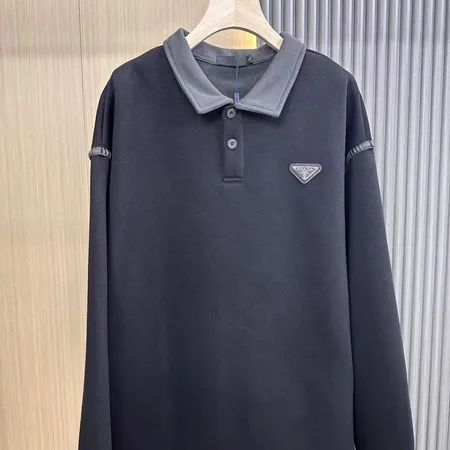 プラダ パーカー