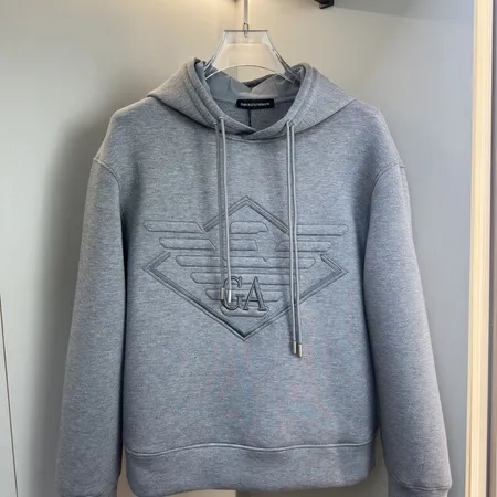 アルマーニ パーカー