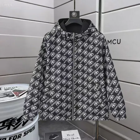 バレンシアガ ジャケット