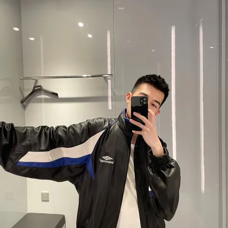 バレンシアガ ジャケット