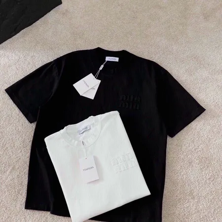 ミュウミュウ Tシャツ