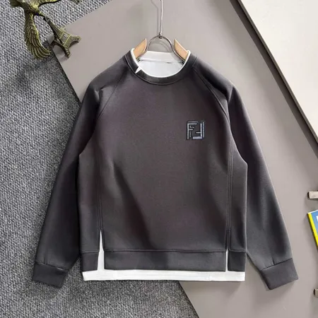 フェンディ パーカー