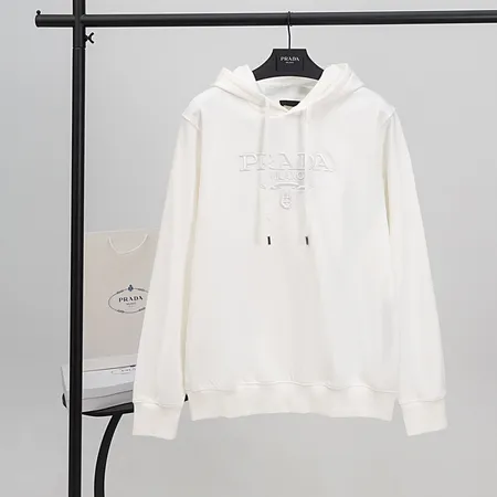 プラダ パーカー