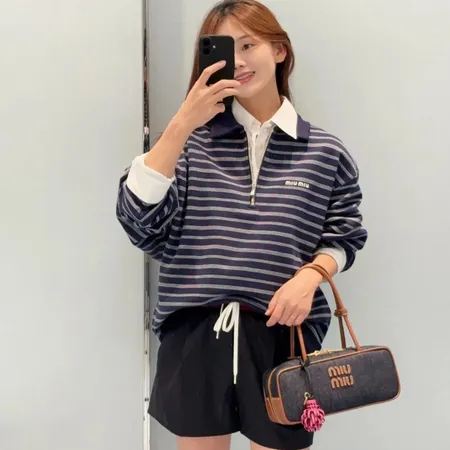 ミュウミュウ パーカー