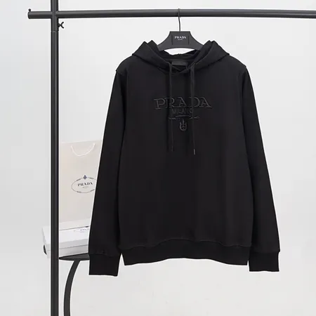 プラダ パーカー