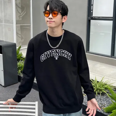 ジバンシィ パーカー