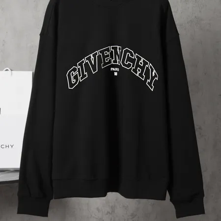 ジバンシィ パーカー