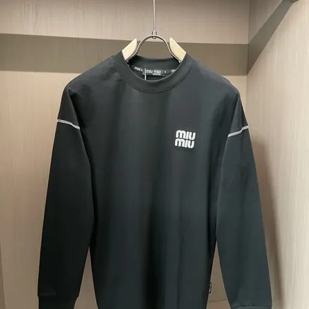 ミュウミュウ パーカー