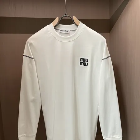 ミュウミュウ パーカー