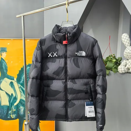 ノースフェイス ダウンジャケット