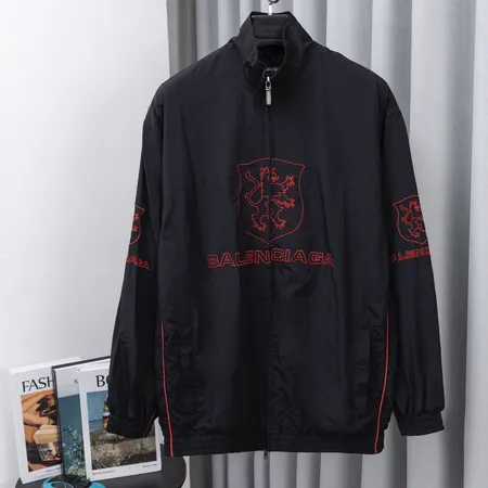 バレンシアガ ジャケット