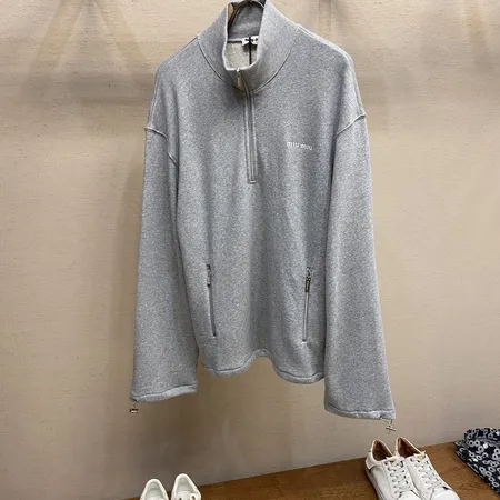 ミュウミュウ パーカー