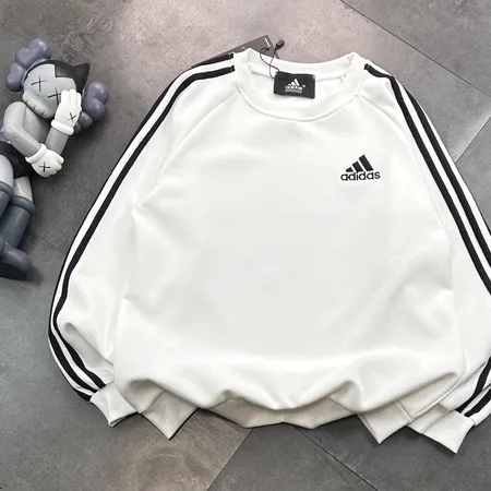 アディダス パーカー