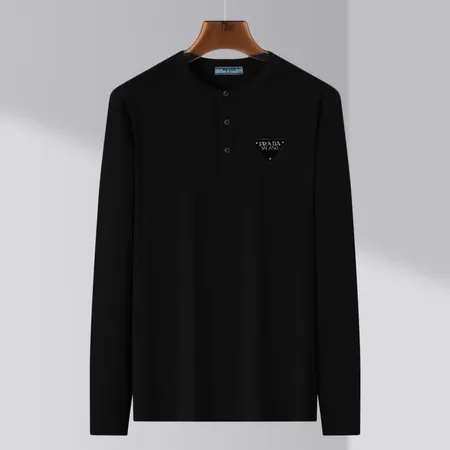 プラダ Tシャツ