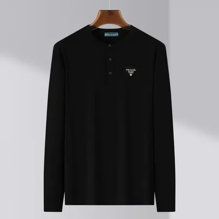 プラダ Tシャツ