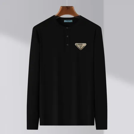 プラダ Tシャツ