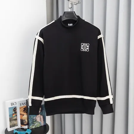 ロエベ パーカー