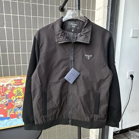 プラダ ジャケット