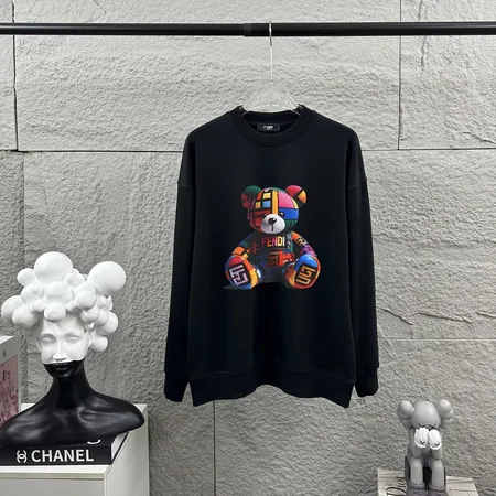 フェンディ パーカー