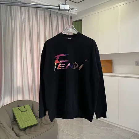 フェンディ パーカー