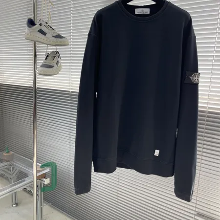 ストーンアイランド Tシャツ