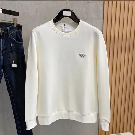 プラダ パーカー