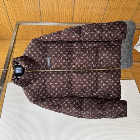ルイヴィトン ジャケット