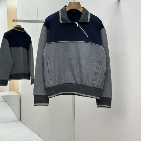 ミュウミュウ パーカー